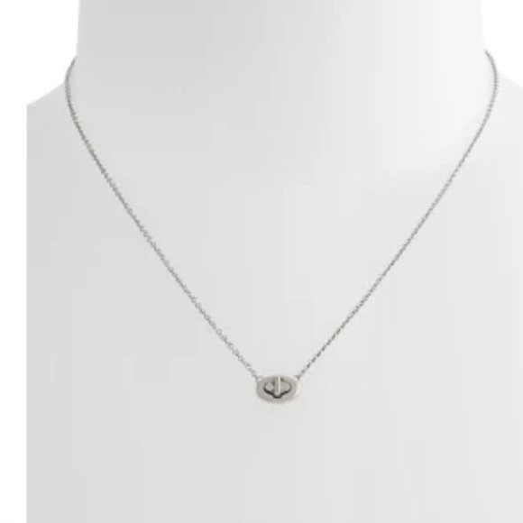 🆕 COACH Turn Lock Pendant Necklace - Picture 1 of 2
